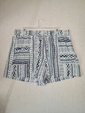 Bloomchic Blousy Shorts 26 Casual Lightweight Pull On White Blue Zigzag 5" ins